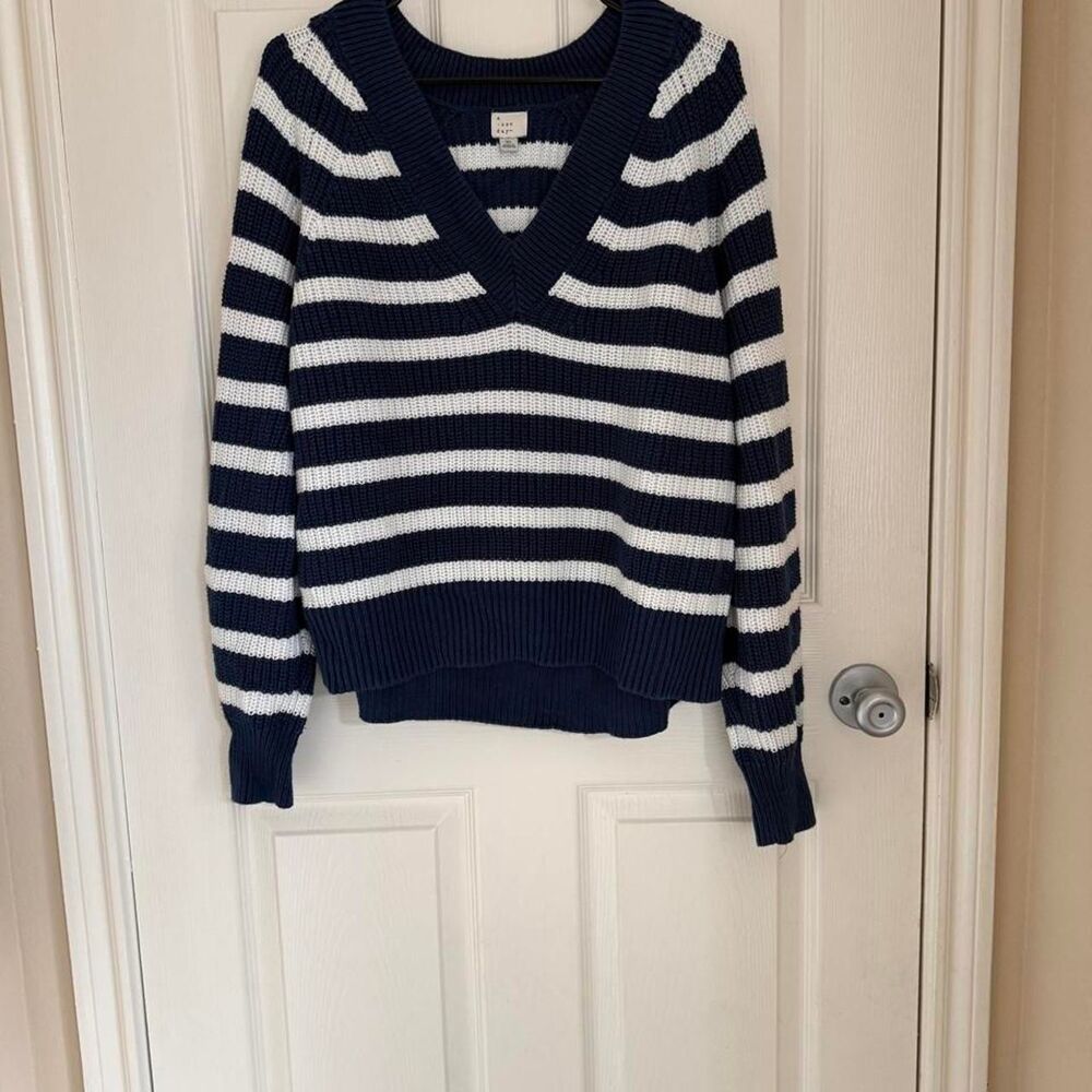 Unbranded Women's Navy and Blue Jumper